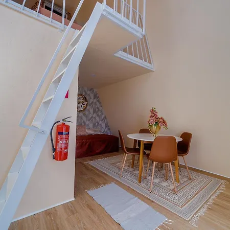 Oliveira Appartement *